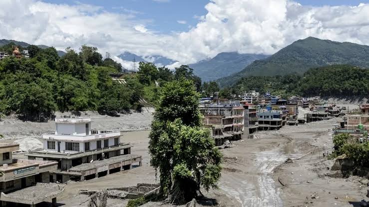 Nepal’s deadly floods have raised flood concerns in India, with the Gandak River rising in Uttar Pradesh and alerts issued in vulnerable areas.