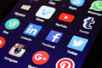 France’s Top Court Blocks Social Media Ban for Children Under 15