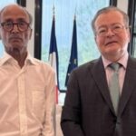 Pakistani-origin newspaper vendor Ali Akbar meets French Ambassador Nicolas Galey after receiving France’s Ordre national du Mérite for decades of public service in Paris.