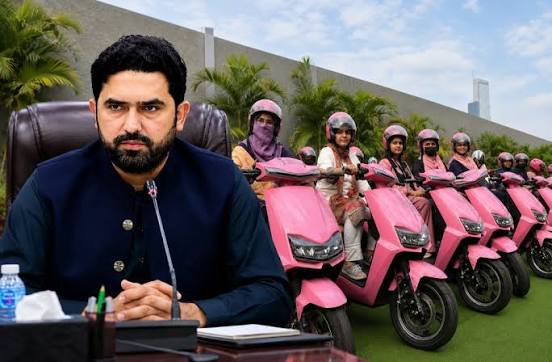 Khyber Pakhtunkhwa Chief Minister Sohail Afridi announces an electric bike scheme for female students and working women on merit.