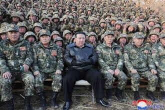 North Korea’s Kim Jong Un has reshuffled the country’s top military leadership, removing Defense Minister No Kwang Chol and appointing Kim Song Gi.