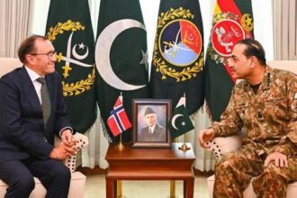 Norwegian Foreign Minister Meets Field Marshal Asim Munir at GHQ