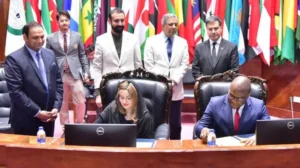 Pakistan has expanded cooperation with an OIC arbitration forum to promote mediation and arbitration and resolve commercial disputes outside lengthy court proceedings.
