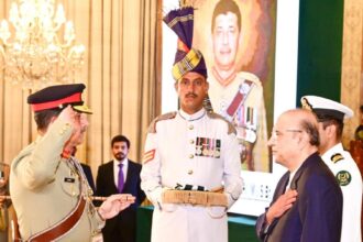 President Zardari Confers Nishan-i-Imtiaz