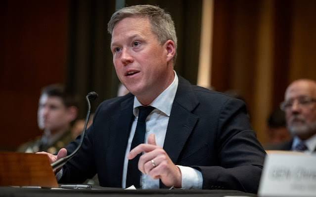 US Army Secretary Dan Driscoll Expected to Step Down Amid Hegseth Tensions