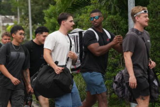 Around 5,000 US sailors are enjoying a five-day break near Pattaya after the USS Abraham Lincoln spent 286 days at sea during a long Middle East deployment.