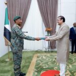 Pakistan’s Ambassador Atif Sharif Mian presents his credentials to General Abdel Fattah Al-Burhan and reaffirms support for Sudan’s unity and peace.