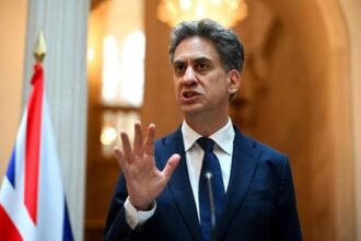 Britain bans imports from Israeli settlements in the West Bank and targets companies and individuals involved in settlement expansion