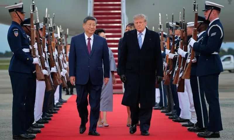 Chinese President Xi Jinping has arrived in the US for a state visit. Donald Trump personally welcomed him and Peng Liyuan at Joint Base Andrews.