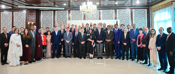 Foreign Secretary Amina Baloch holds a farewell meeting with the diplomatic corps in Islamabad as diplomats appreciate her leadership and wish her well.