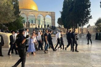 Palestinian sources say 169 Israeli settlers entered the Al-Aqsa Mosque compound under heavy security as tensions rise during Jewish holidays