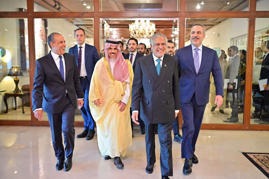 Foreign ministers of Pakistan, Saudi Arabia, Türkiye and Egypt discuss regional security, Yemen, Sudan, Saudi Arabia and Palestine at the UN General Assembly.
