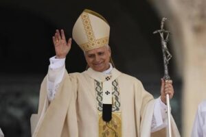 Pope Leo XIV urges Christians to defend human dignity as a God-given gift and stresses responsibility, solidarity, freedom and respect for life.
