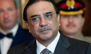 Pakistan President Asif Ali Zardari has arrived in London from Vienna for a two-week stay, with medical checkups expected during his visit.
