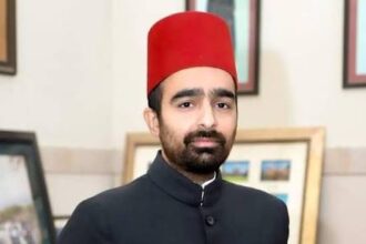 Prince Bahawal Abbasi has urged Pakistan’s political leadership to reconsider the 2012 resolution seeking restoration of Bahawalpur province.