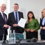 Nationalist leaders from Scotland, Wales and Northern Ireland have signed a joint declaration calling for self-determination and constitutional change.