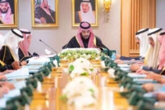 Saudi Crown Prince Mohammed bin Salman briefed the Cabinet on talks with Shehbaz Sharif and US commander Brad Cooper as the Cabinet condemned Houthi attacks.