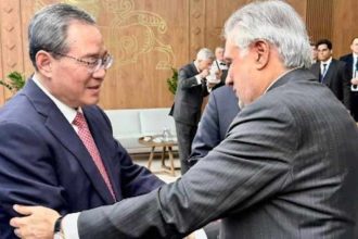 Pakistan’s Deputy Prime Minister Ishaq Dar meets Chinese Premier Li Qiang in Dushanbe to discuss strategic ties and regional developments.