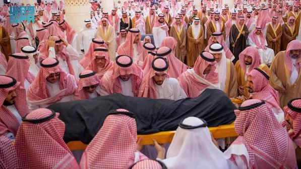Saudi Arabia’s Royal Court announces the death of Princess Mashael bint Saud. Her funeral prayer will be held Wednesday after Asr prayers in Riyadh.
