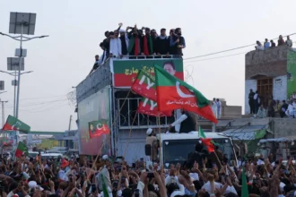 PTI’s long march led by KP Chief Minister Sohail Afridi reaches Karak after starting from Lakki Marwat following failed government-opposition talks.